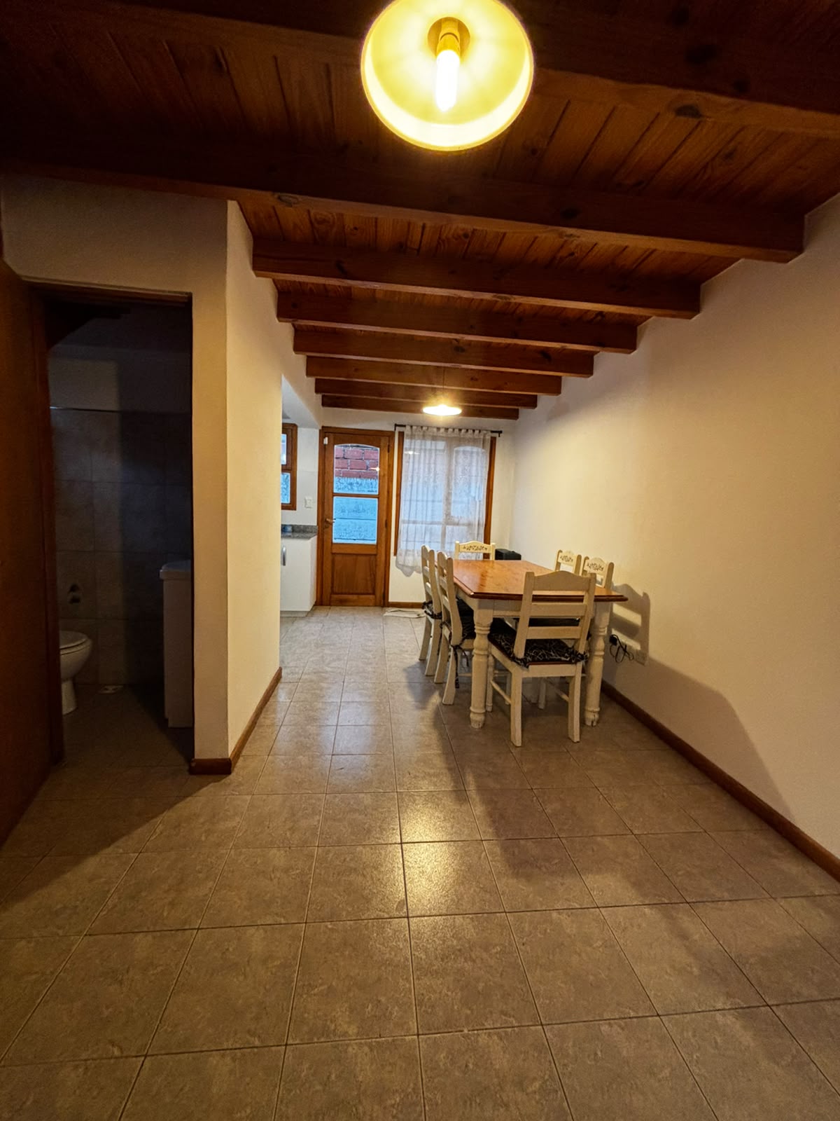 Cabaña de 2 habitaciones con patio en calle Fosbery - 4